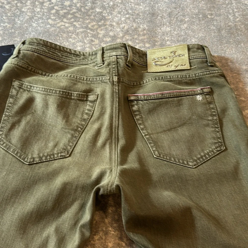 JACOB COHEN LIMITED EDITION MENS JEANS SIZE (33) 37 OUT OF 160